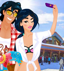 Couple Travel Selfie Couple Travel Selfie